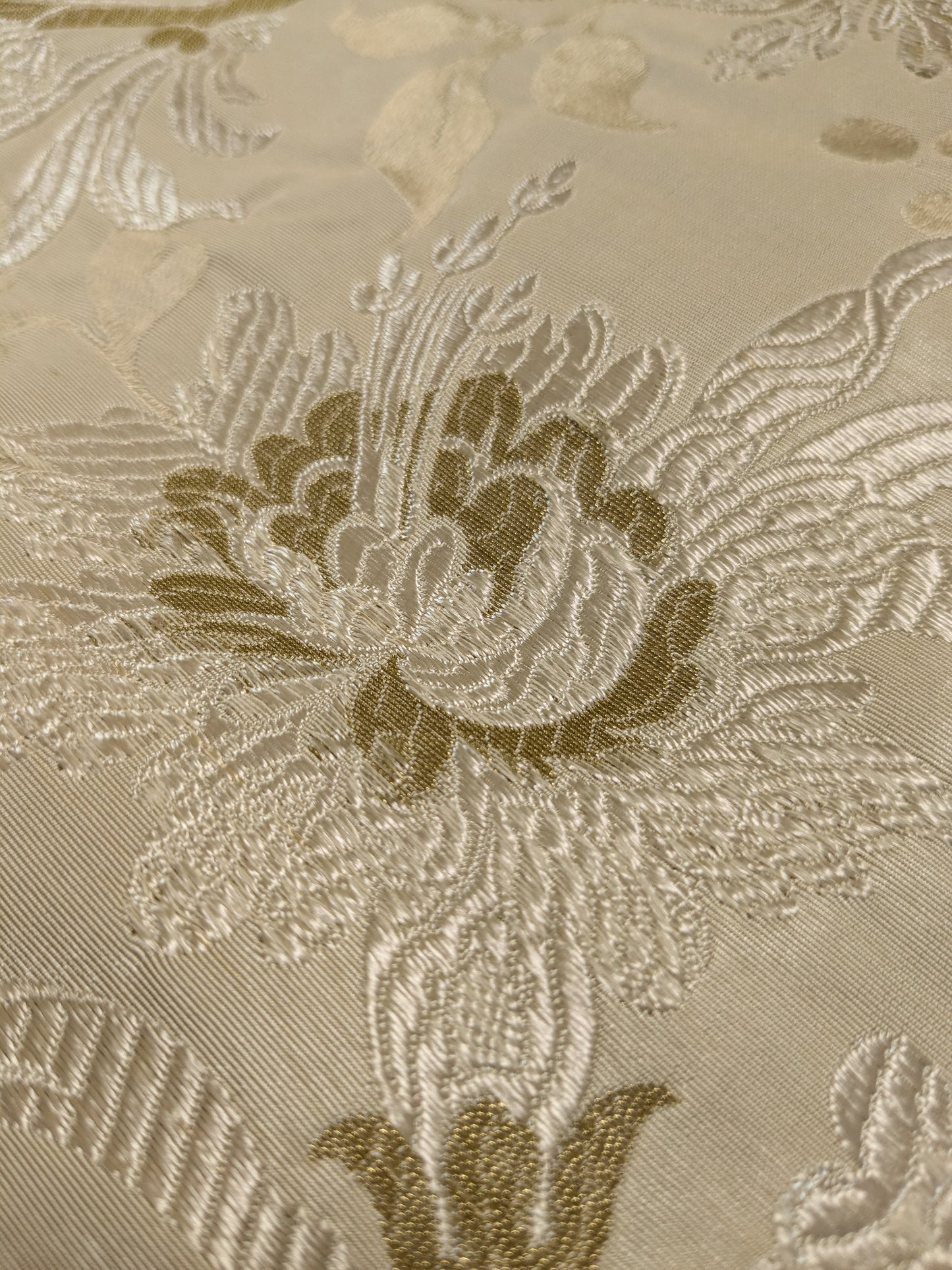 Scalamandre Old World Weavers Allegra Lampas III Ivory Brown Silk Heavy - By The Yard - MSRP USD 796/Y
