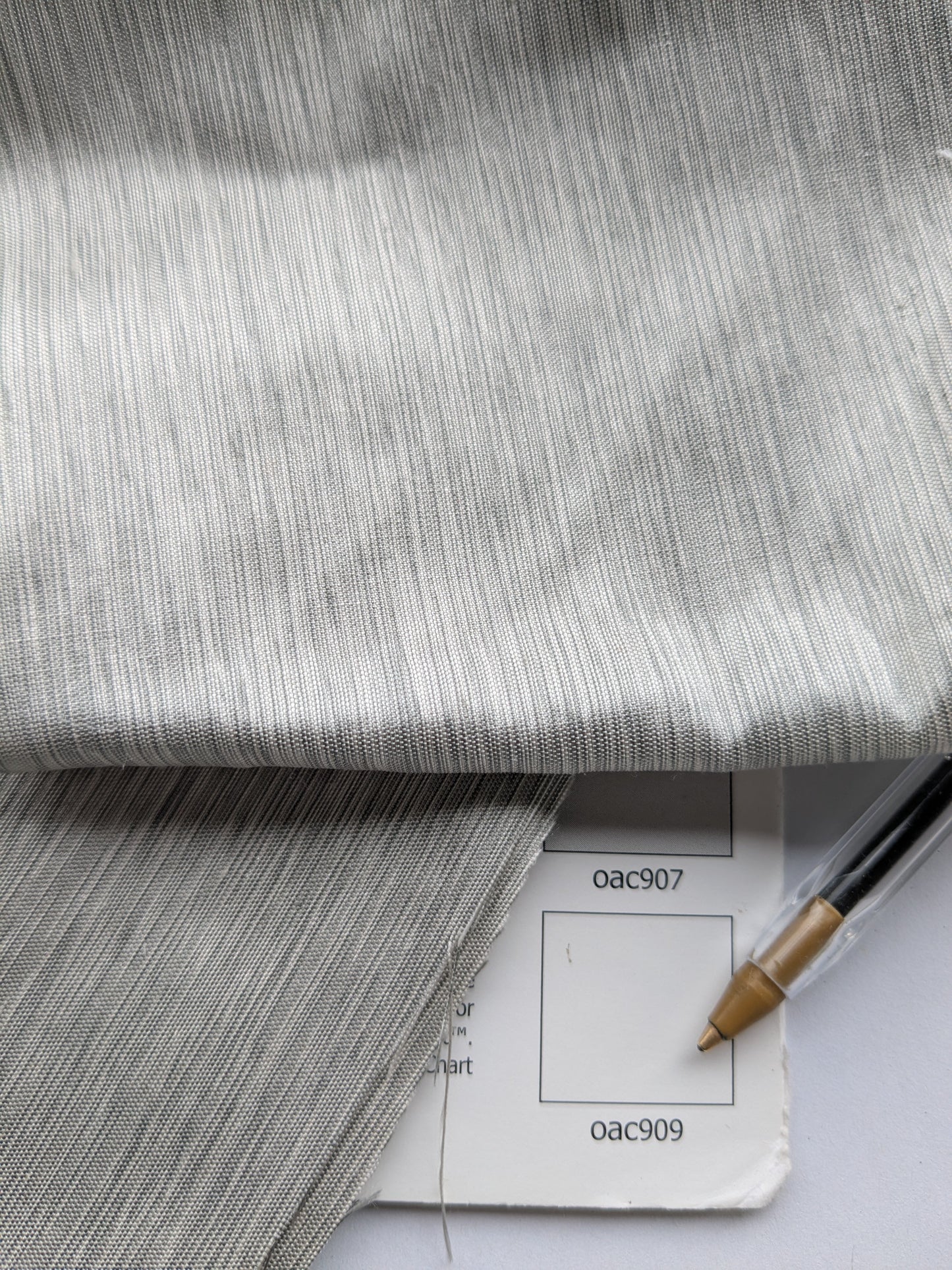 Scalamandre Hinson  Diffusion Taffeta Platinum Silver Grey Iridescent Silk Taffeta Texture MSRP USD294/y