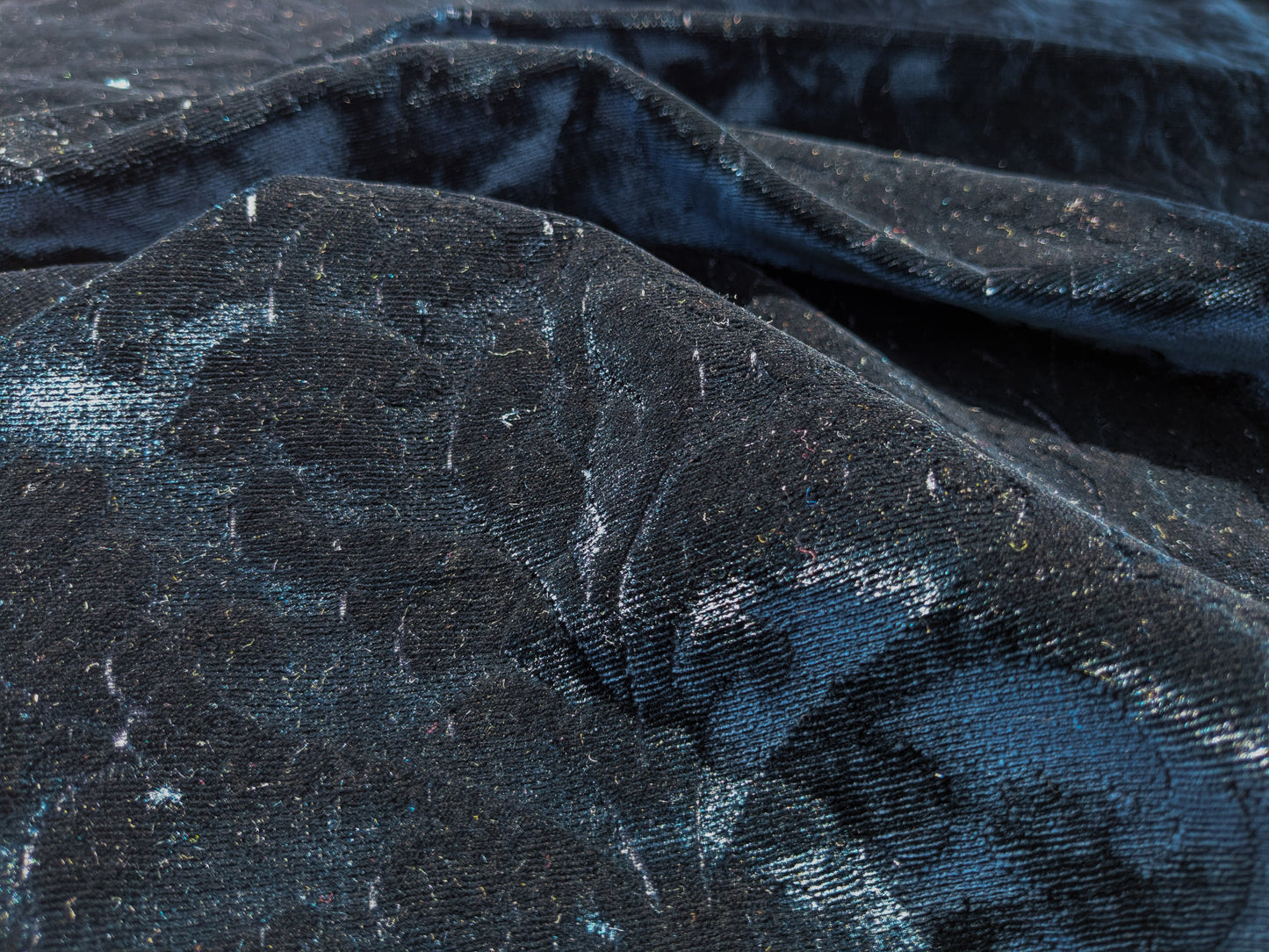 By yard Palazzo Grassi Gaufrage Silk Cut Velvet 100% Silk Pile Renaissance Damask Midnight Blue Pure Lux MSRP USD1000+/Y
