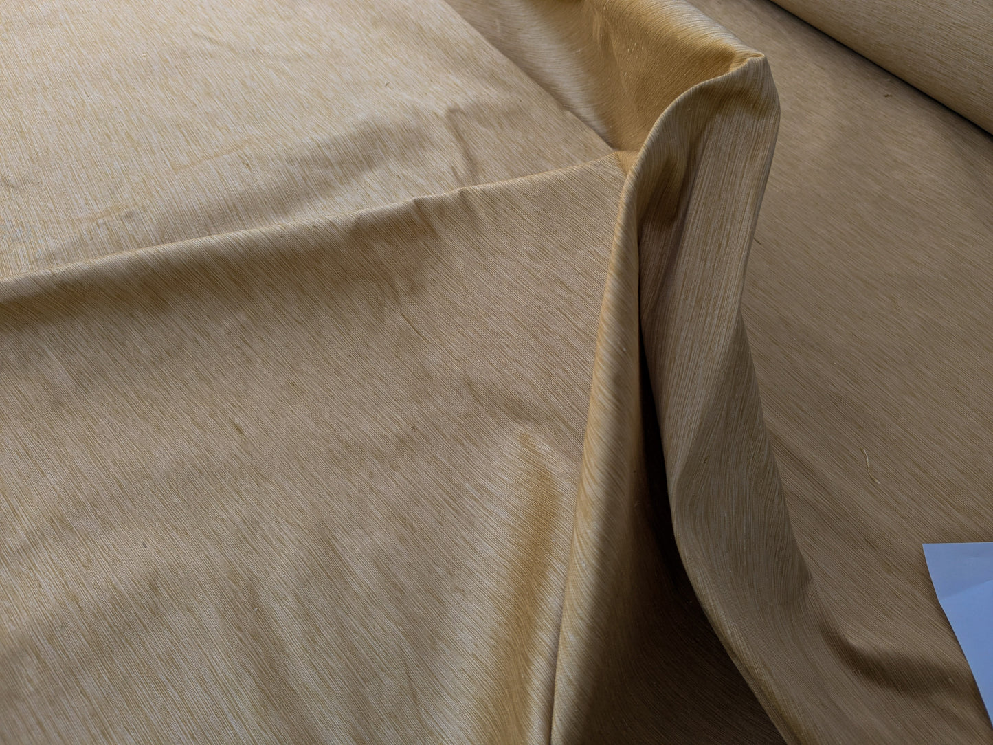 by yard Scalamandre  Hinson  Diffusion Taffeta Camel Brown Iridescent Silk Taffeta Texture MSRP USD294/y