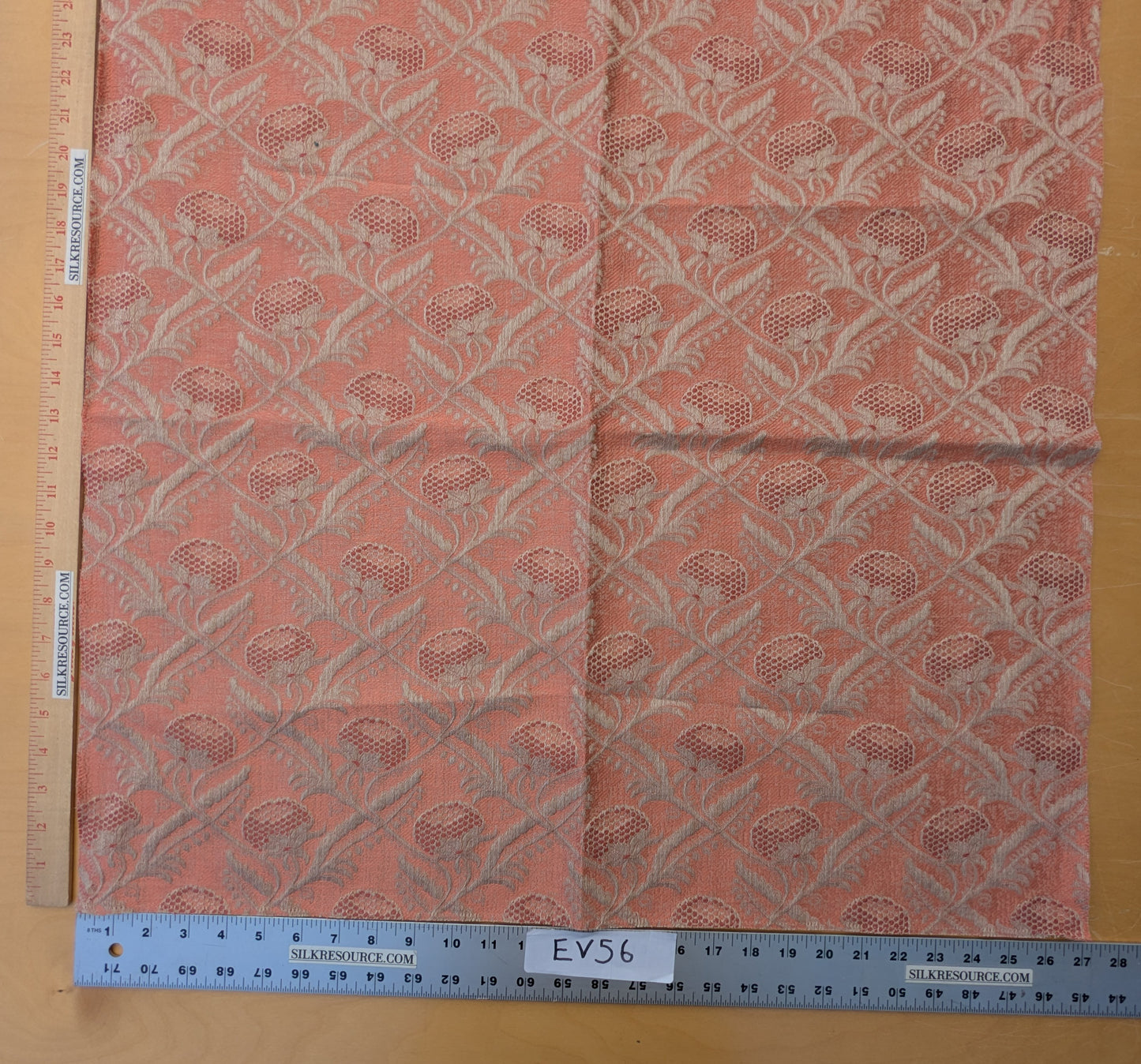 58 EV56 Square 26"x27"  Scalamandre Boutonniere Leaf Pink Renaissance Small Scale Berry Pomegranate Jacquard Cotton Linen MSRP USD 402/y