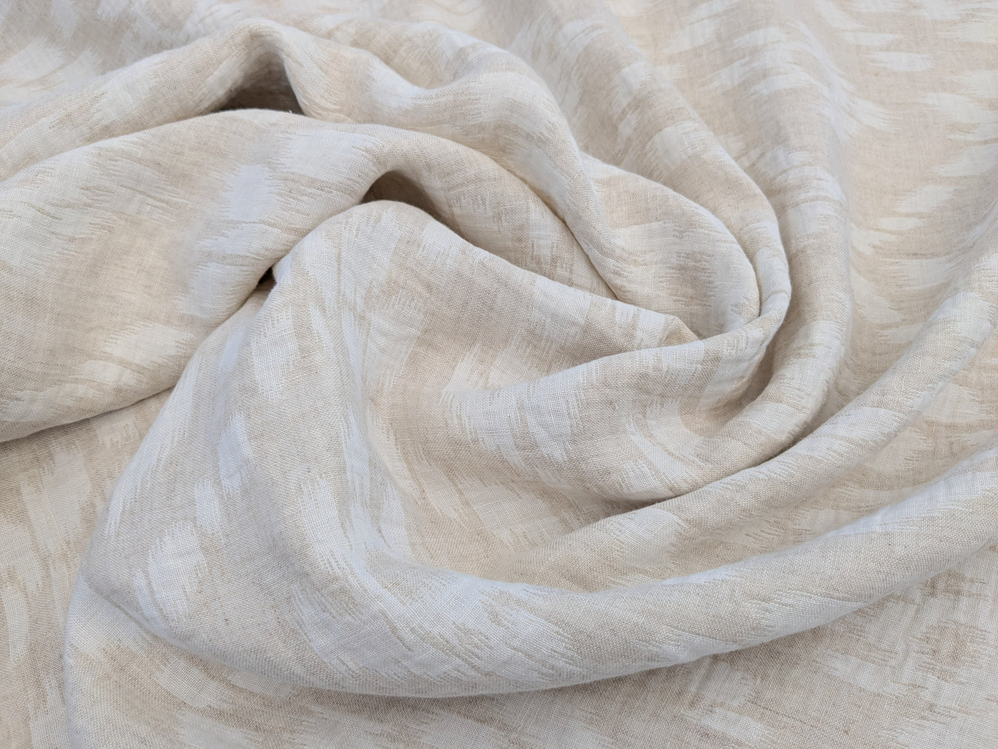 Scalamandre Malay Cream White Ikat Linen Reversible Diamond MSRP USD 332/y