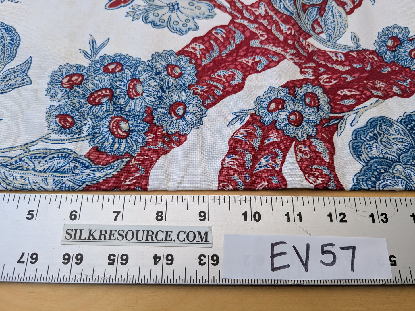 1.2 yards Scalamandre Summerhouse hill Provence red Blue White 100% Cotton Floral -MSRP USD 644/y