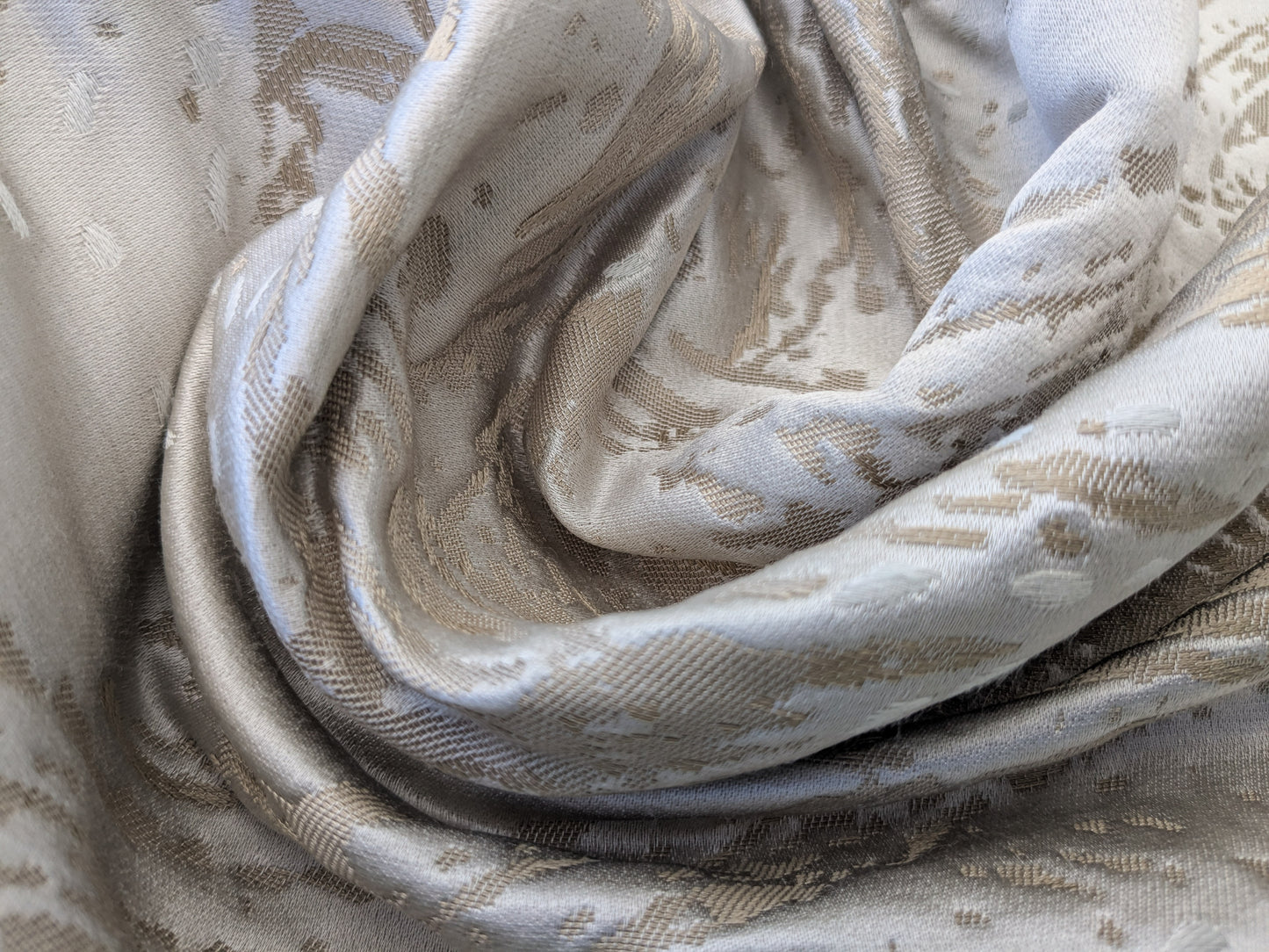 1.2 yards Scalamandre Lelievre Nami Vermeil Large Jacquard Abstract Linen Silk Light Brown Cream White MSRP USD753/y