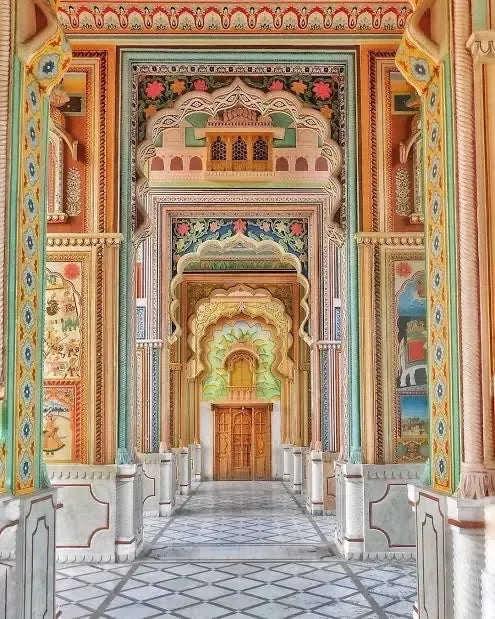 Scalamandre Jaipur Paisley Cotton Satin Framboise Pink Black Italy MSRP USD 190/Y