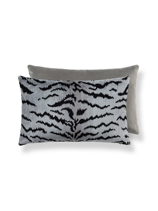 Scalamandre Tigre 14 X 22 - Silver & Black / Grey Flannel Decorative Pillow