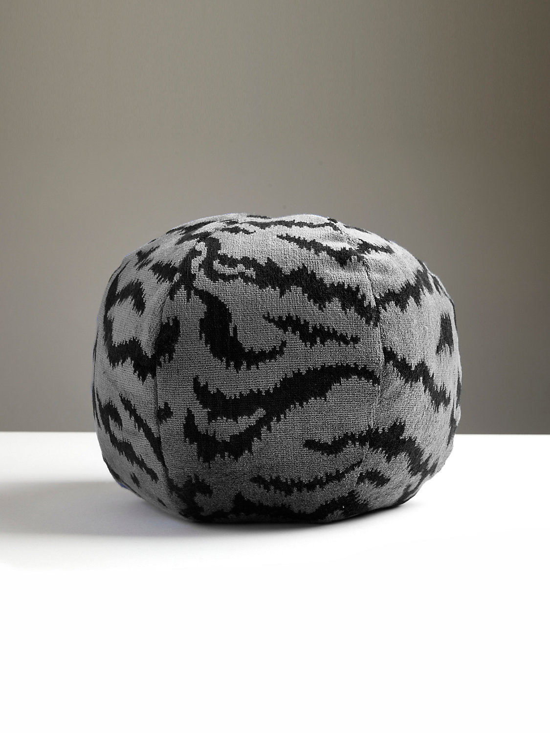 Scalamandre Tigre 12 DIA - Silver & Black Decorative Pillow