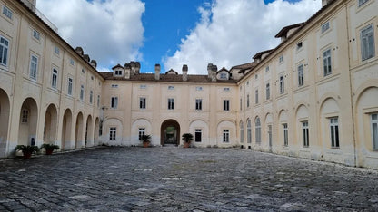 Scalamandre San Leucio Beige Gold Old World Weavers Silk Linen Renaissance Silk Damask MSRP USD 546/Y