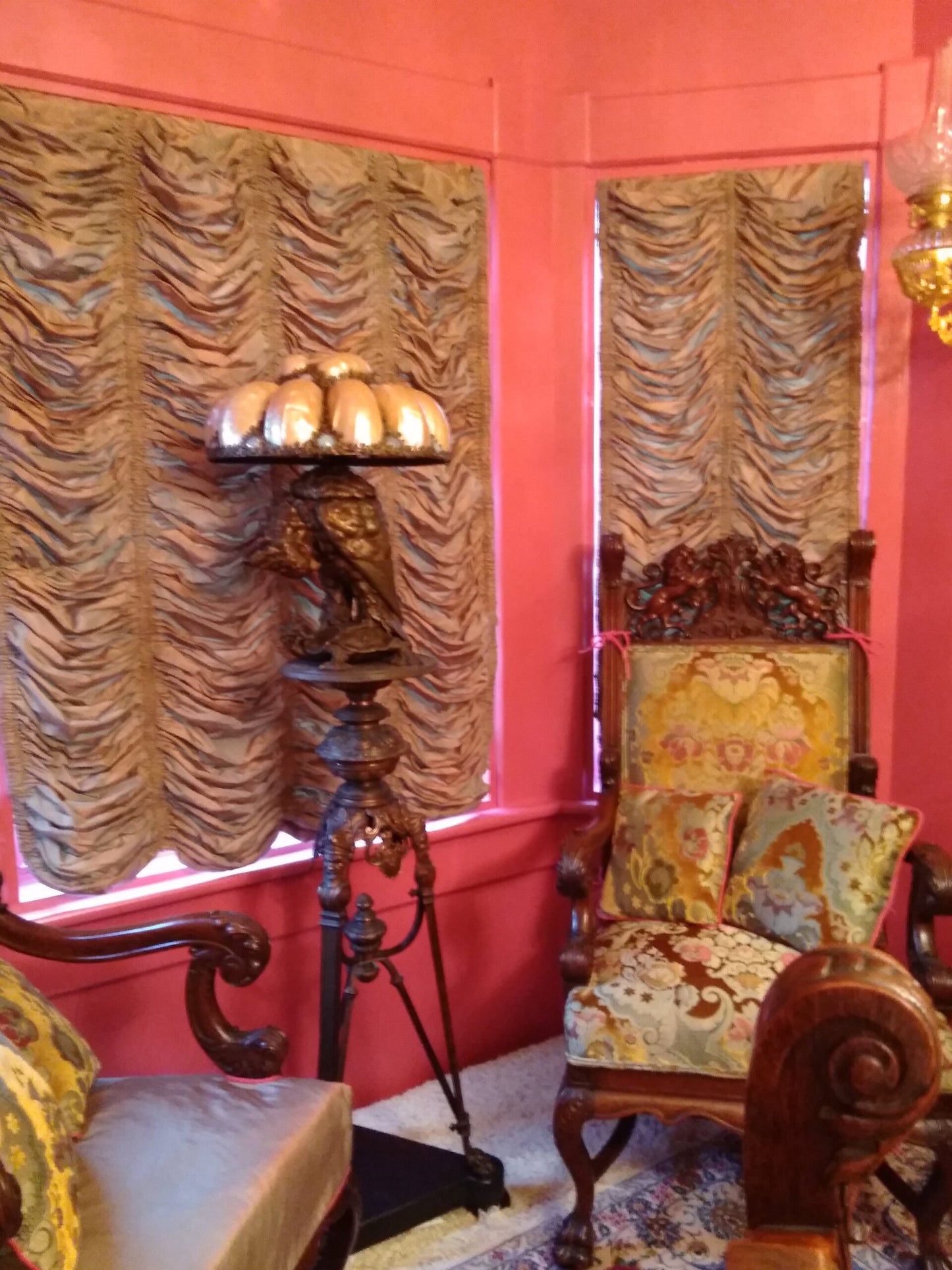 Sewing Only: Custom Sewing &amp; Design--- Drapery, Pillows, Cushions, Bedding