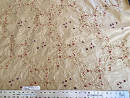 Scalamandre Old World Weavers Amaresh Embroidery Silk Gold Clematis