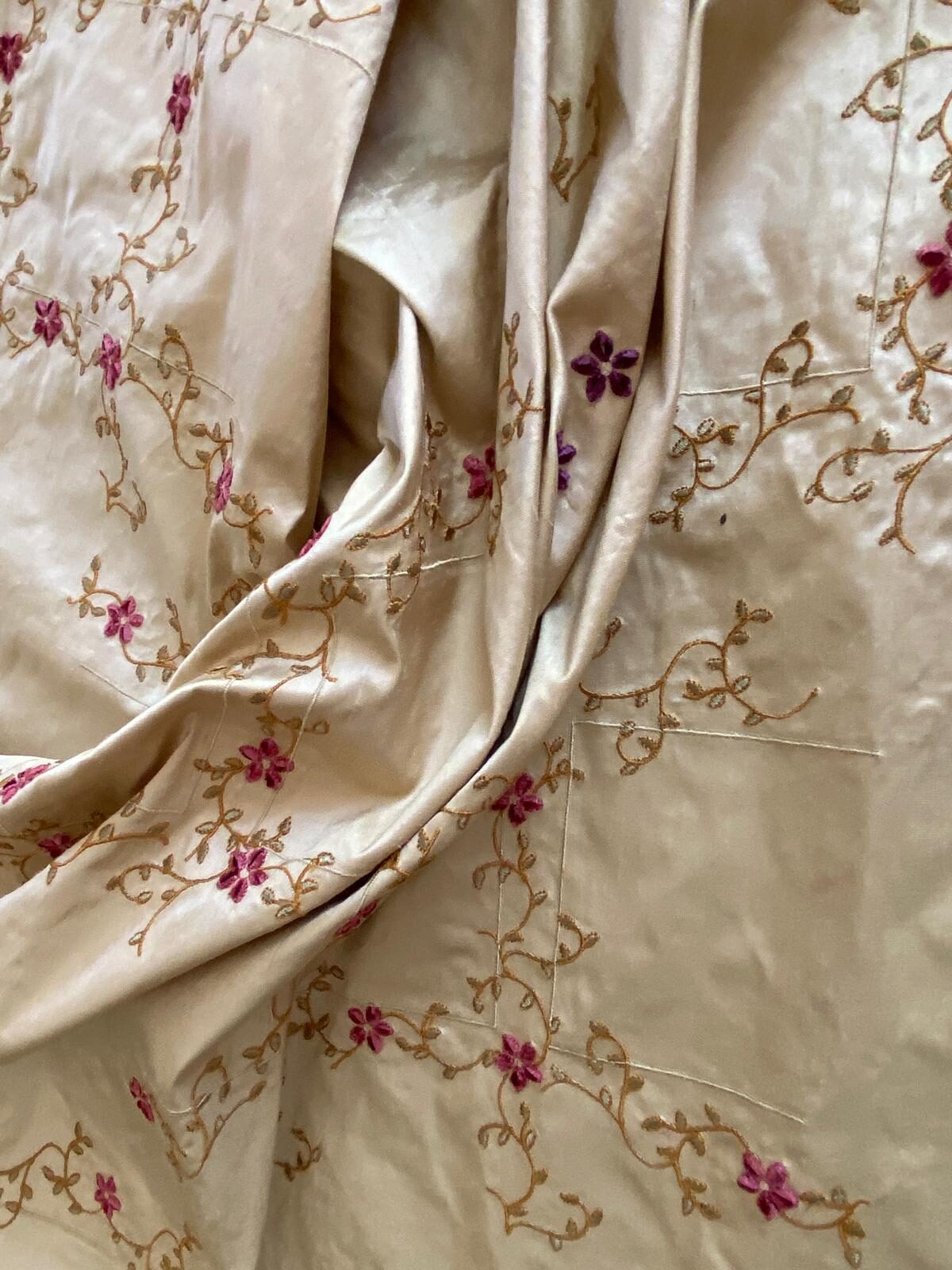 Scalamandre Old World Weavers Amaresh Embroidery Silk Gold Clematis