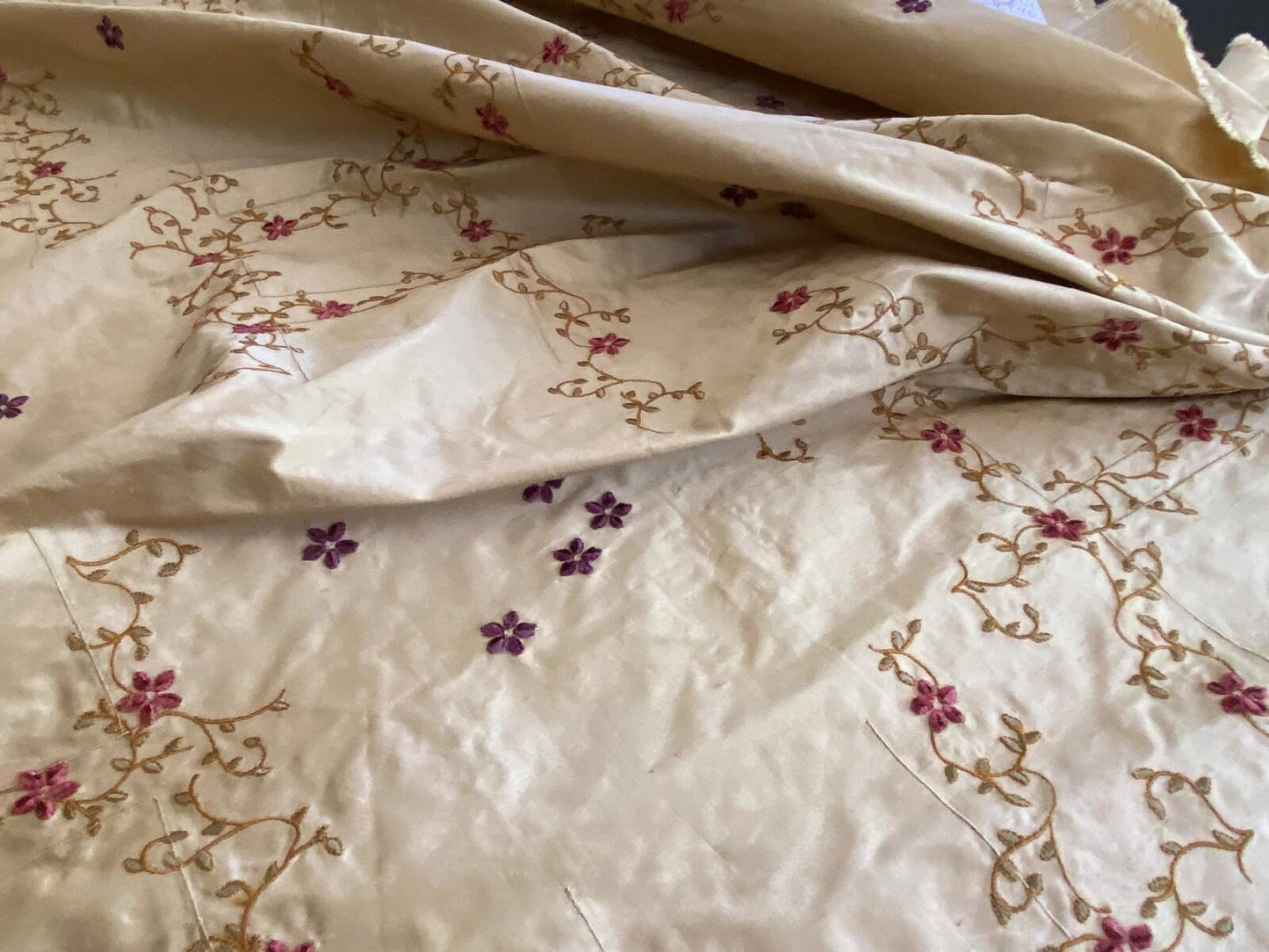 Scalamandre Old World Weavers Amaresh Embroidery Silk Gold Clematis