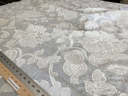 Scalamandre Granada Ivory White Peony Pomegranate Embroidery Linen MSRP USD286/Y