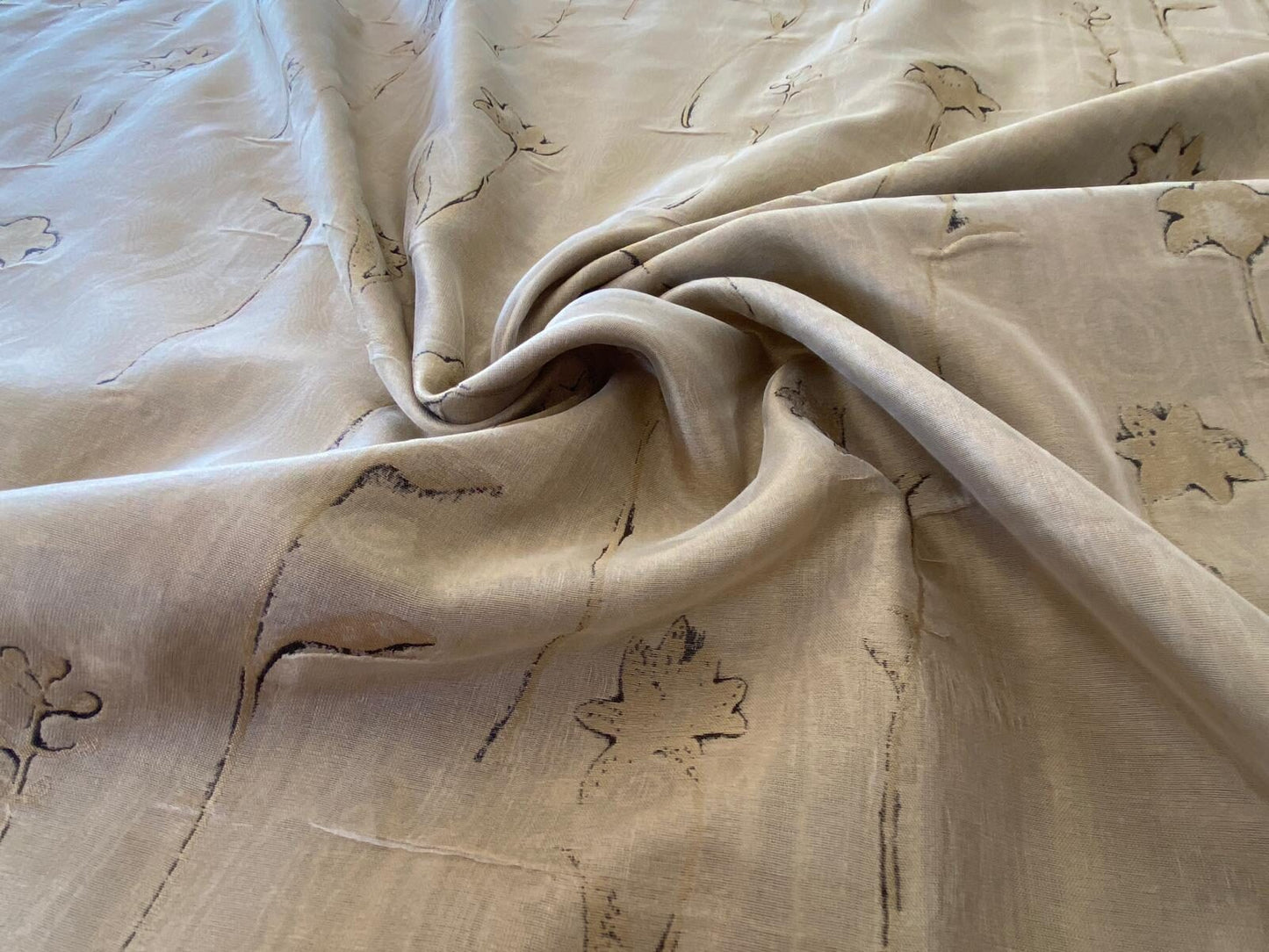 Scalamandre Grey Watkins Orissa Semi Sheer  Gold Silk Double Organza Damask Tulip Wildflower MSRP USD 212/Y