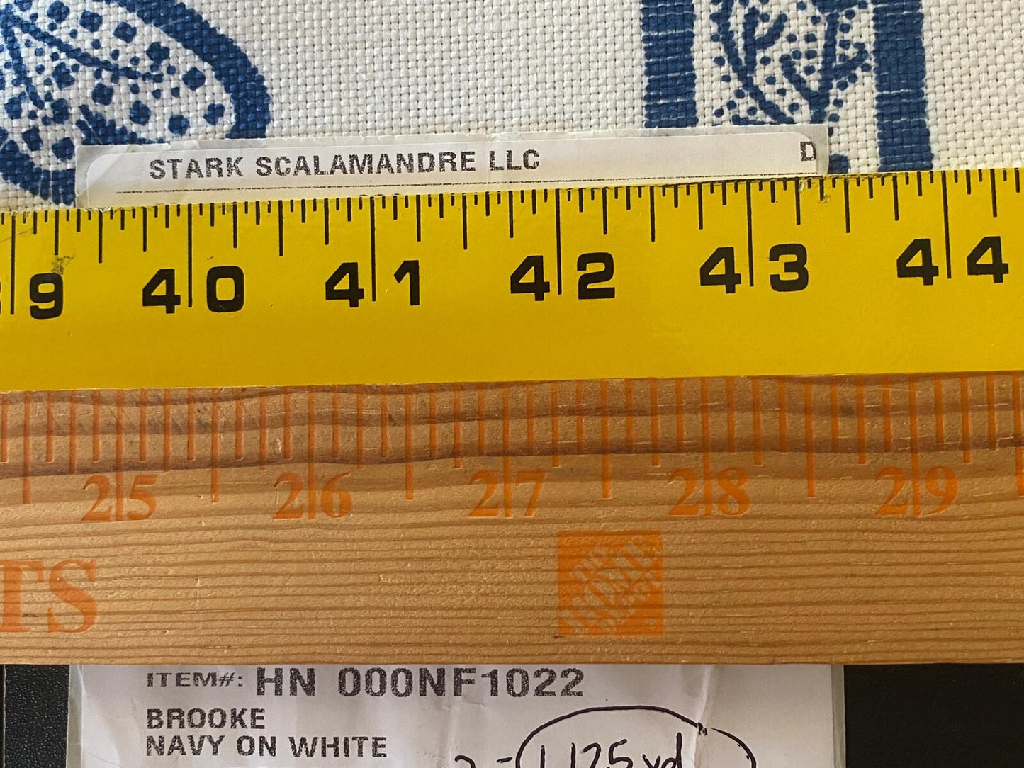 0.4Y Scalamandre Brooke Navy On White Blue Cotton Linen Print Heavy Cotton Linen Jacobean Flower Albert Hadley (Copy)