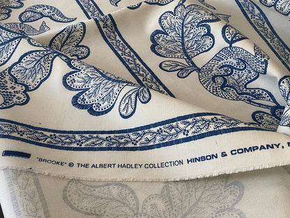 0.4Y Scalamandre Brooke Navy On White Blue Cotton Linen Print Heavy Cotton Linen Jacobean Flower Albert Hadley (Copy)