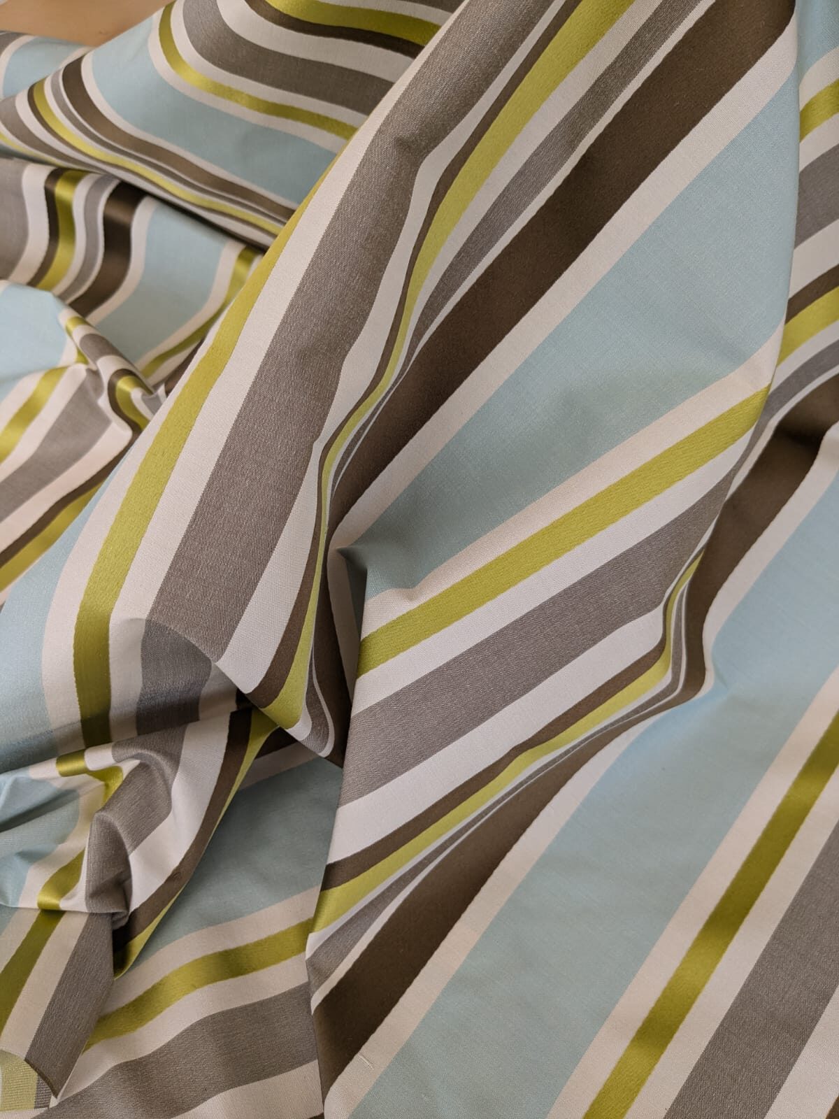 Scalamandre Tango Aqua/Multi Blue Green Rainbow Stripe 100% Silk Jacquard MSRP USD 324/y
