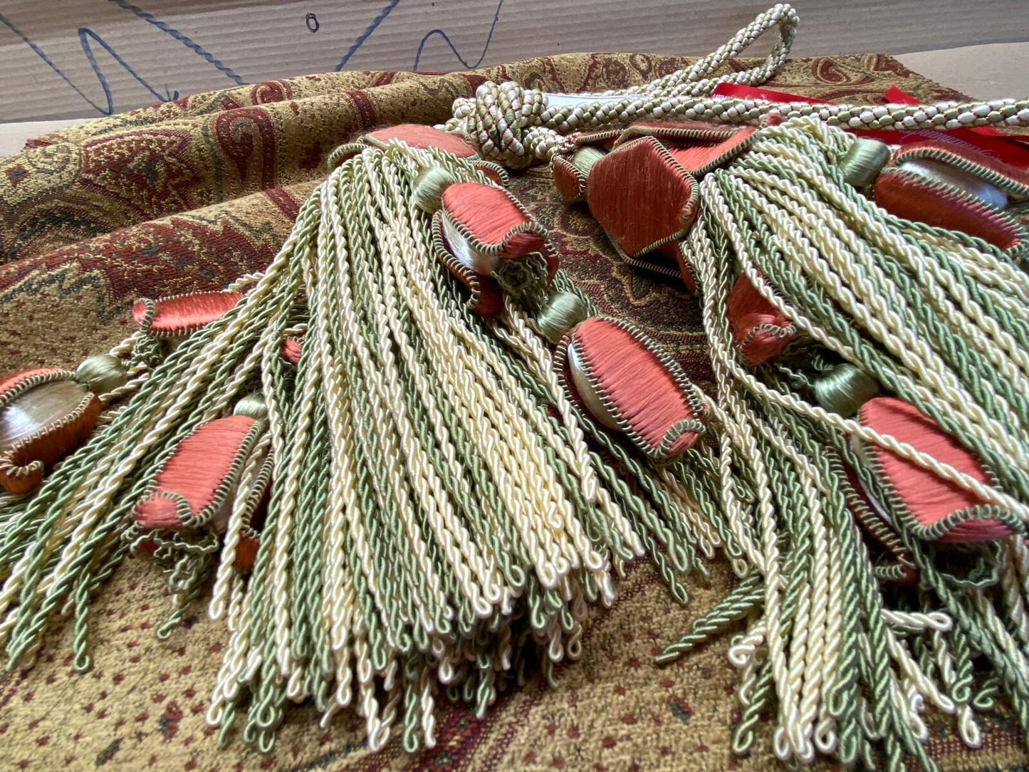 Scalamandre Tulip Tieback Pink Green Cream Tassel Rayon Cotton Wood MSRP USD 1,996