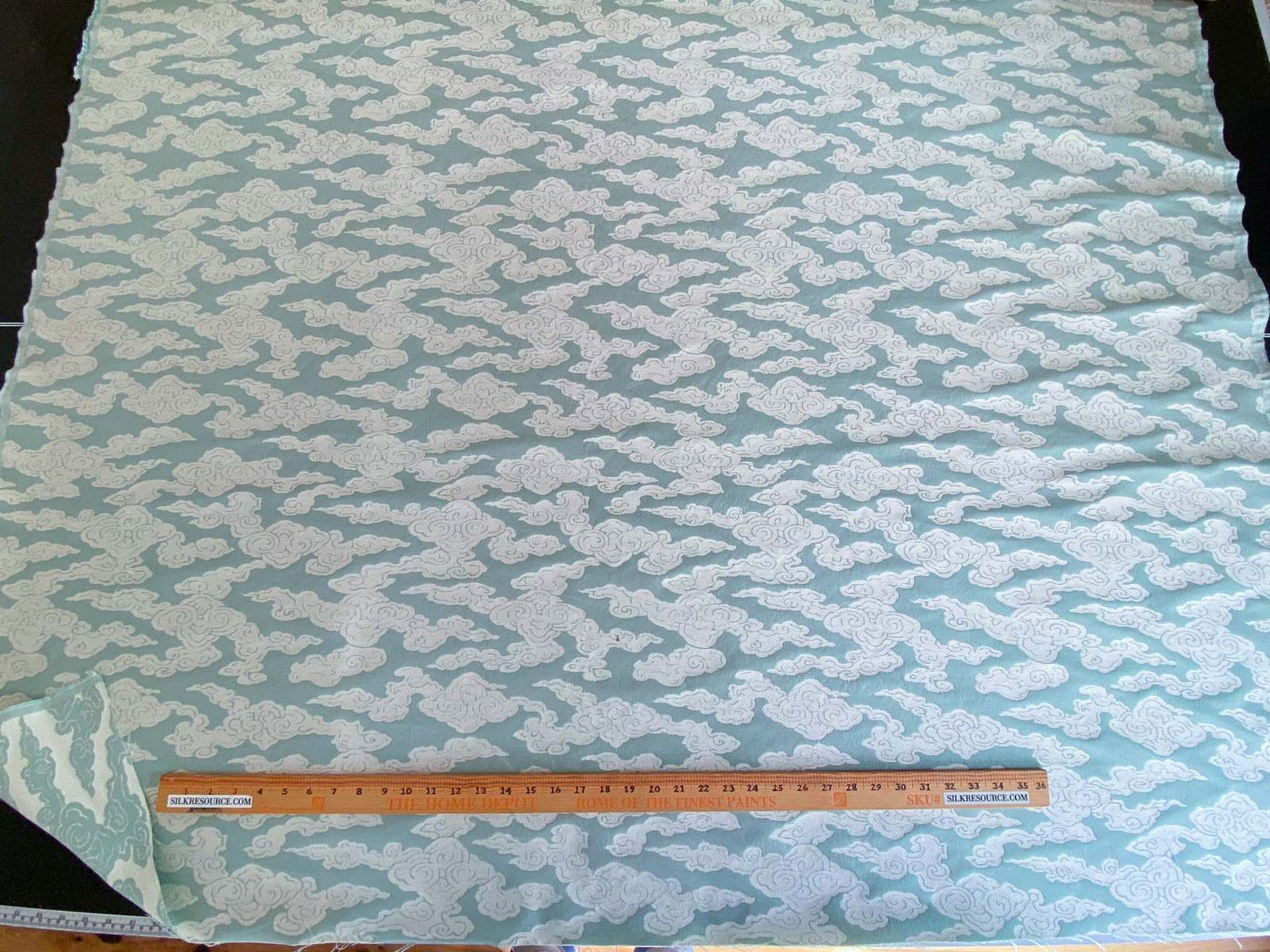 Lee Jofa G P&amp;J Baker Clouds Aqua Blue White Chinoiserie Reversible Damask Cotton MSRP USD 148/y