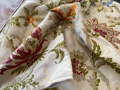 27a Berkbox49 Scalamandre Square Allegra Lampas Beige Floral MSRP USD 796/yard