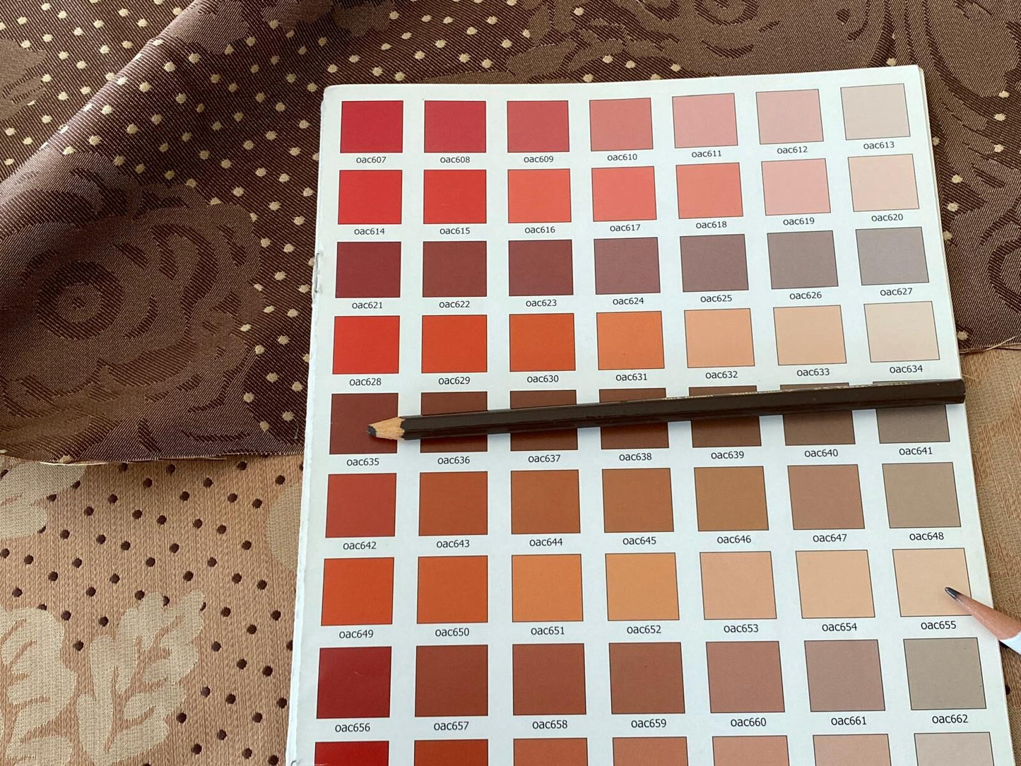 Lee Jofa Mulberry Home Eliza Nutmeg Copper Gold Rose MSRP USD 250/Y