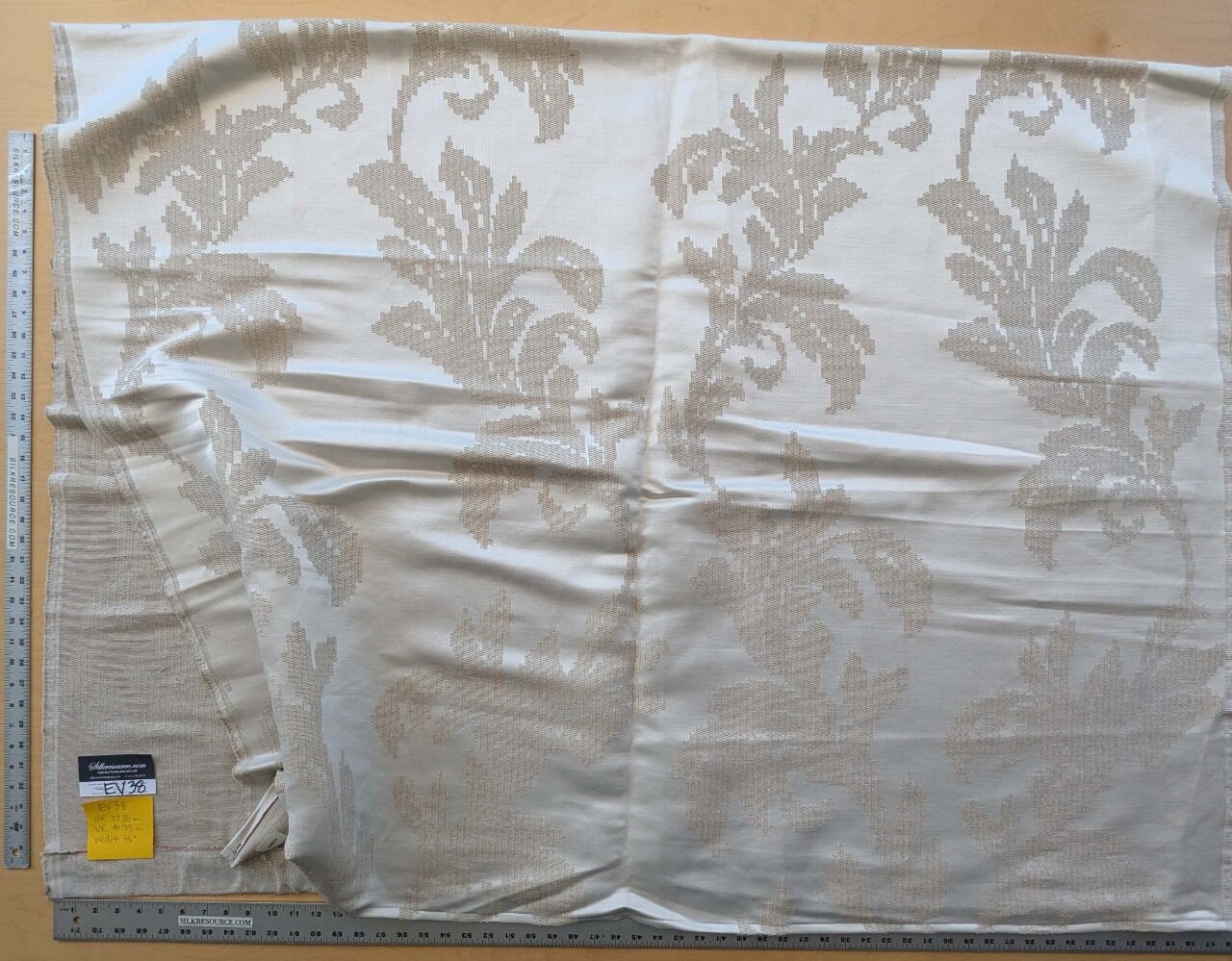 10 EV38 Lelievre Scalamandre Asuka Jacquards / Wovens Cream White Abstract Botanical 2.2y x 56"wide MSRP USD 688/Y