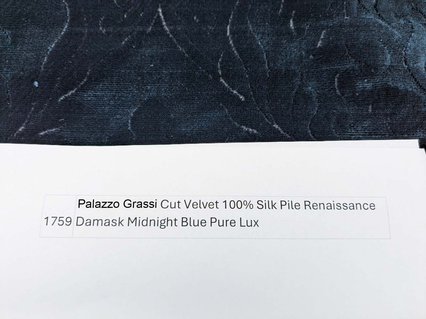 By yard Palazzo Grassi Silk Cut Velvet 100% Silk Pile Renaissance Damask Midnight Blue Pure Lux MSRP USD1000+/Y