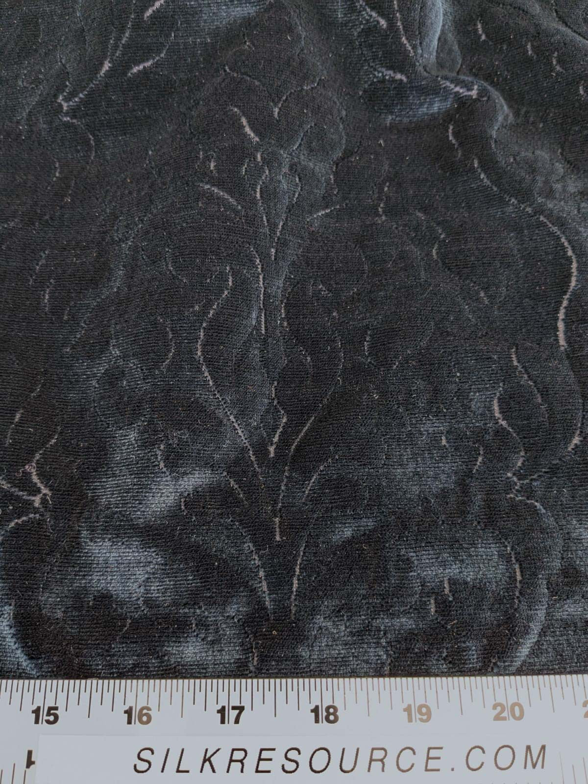 By yard Palazzo Grassi Silk Cut Velvet 100% Silk Pile Renaissance Damask Midnight Blue Pure Lux MSRP USD1000+/Y