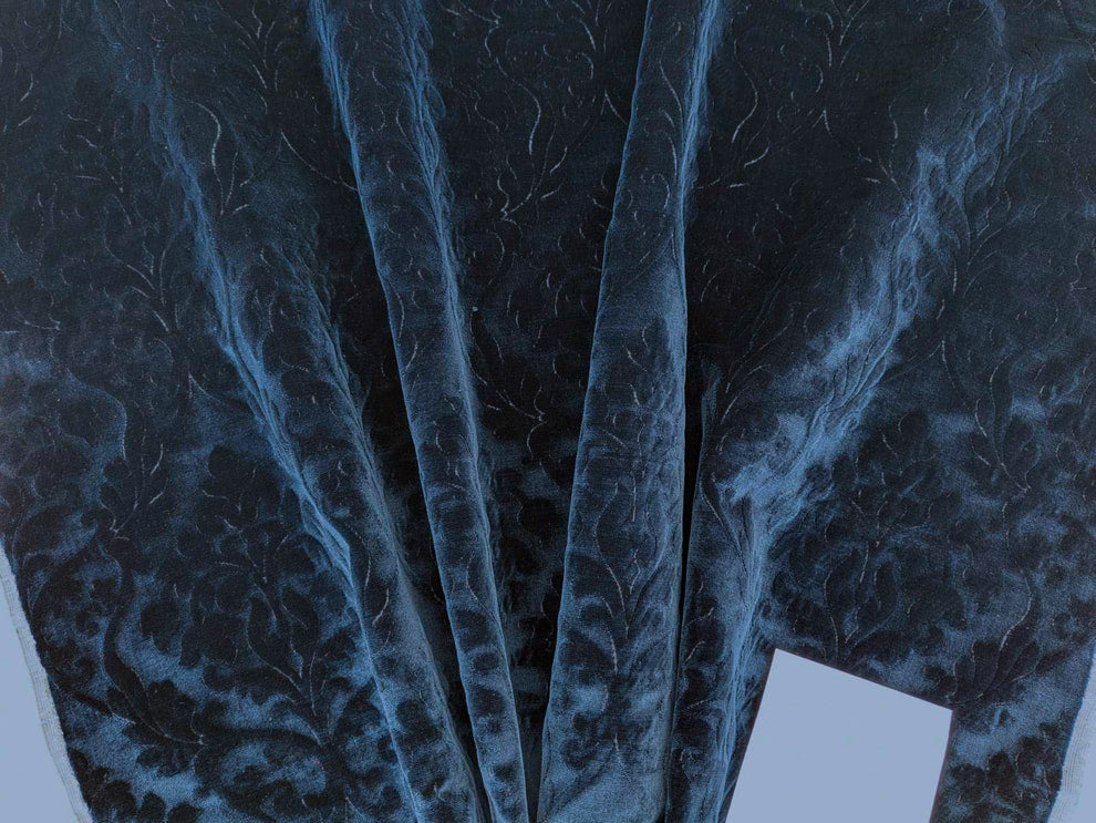 By yard Palazzo Grassi Gaufrage Silk Cut Velvet 100% Silk Pile Renaissance Damask Midnight Blue Pure Lux MSRP USD1000+/Y