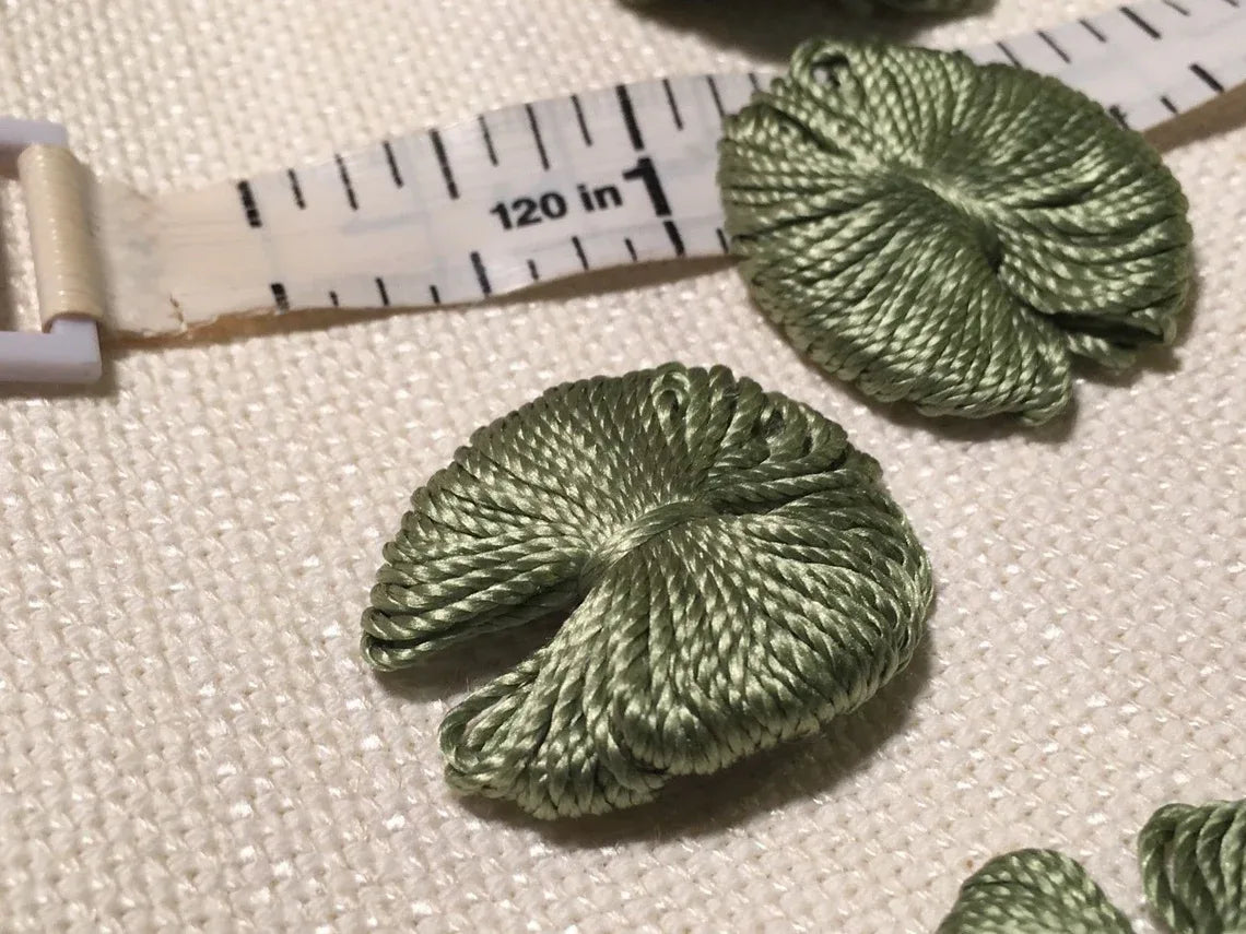 SCALAMANDRE 100% SILK Antoinette Bow Tie Lafayette Tuft-18,232 Bagsx12 = 218,784pcs! Wholesale $474,032.00