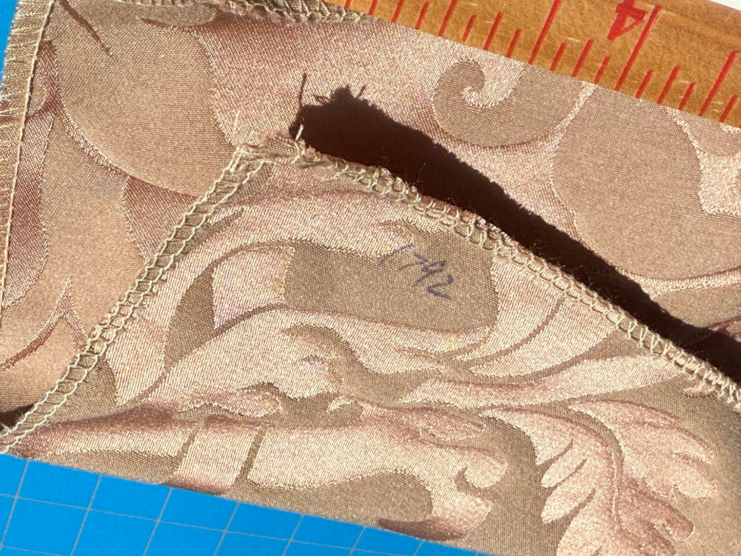 By yard Republica Silk Cotton Damask Renaissance Classy Pink Coral MSRP USD 500+/yard