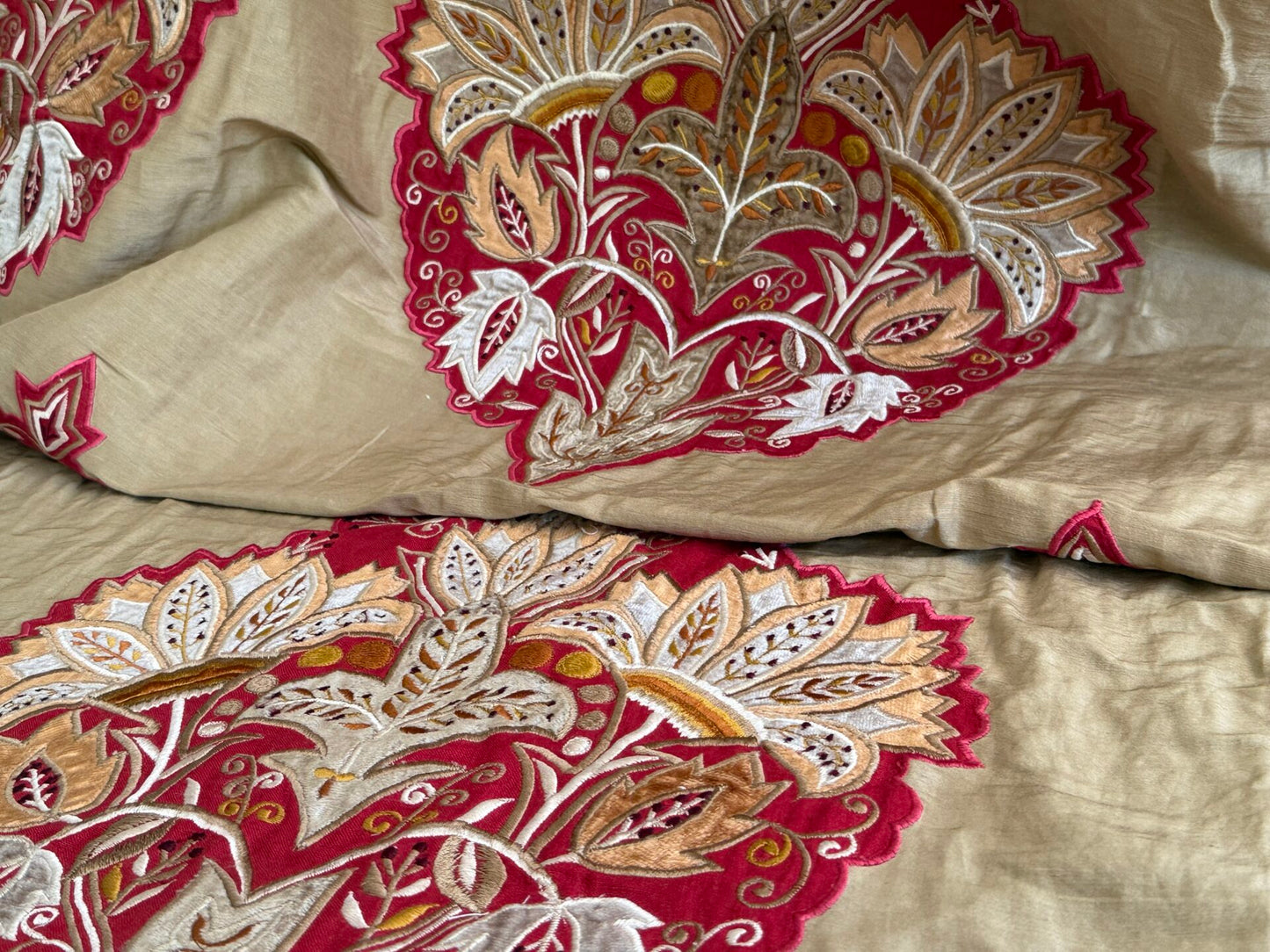 Lee Jofa Alexandria Silk Linen Embroidery Velvet Applique Museum Quality Red Gold Copper MSRP$560/y