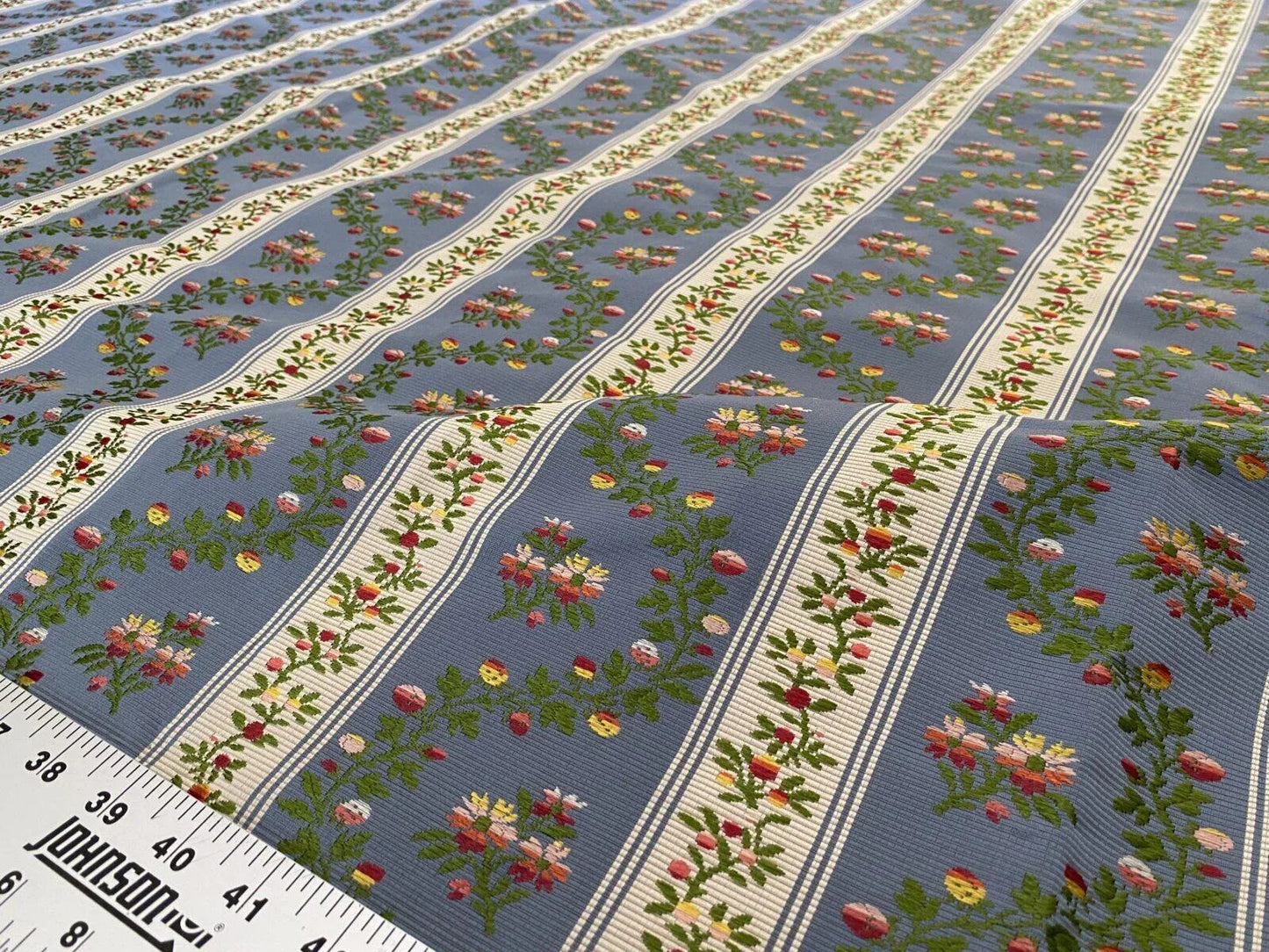 2yd16” Tassinari &amp; Chatel Scalamandre Silk Lampas Courances In Bleu Made In France MSRP USD 1812/yard