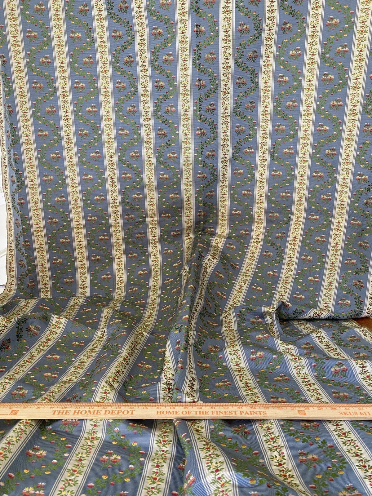 2yd16” Tassinari &amp; Chatel Scalamandre Silk Lampas Courances In Bleu Made In France MSRP USD 1812/yard