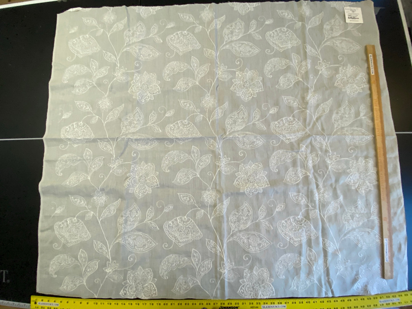 3 Berkbox54  1.25Y x 55" Scalamandre Madhavi White on Seagreen Linen Embroidery Gray Botanical MSRP USD 272/Y