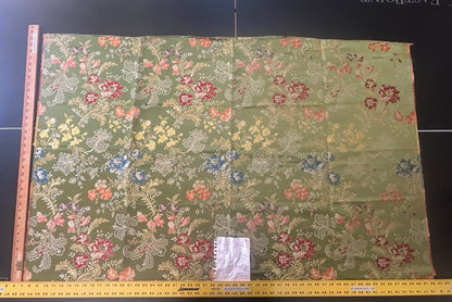 High End Renaissance Lampas Spanish Valencia Metallic Brocade Garland red green gold on Green