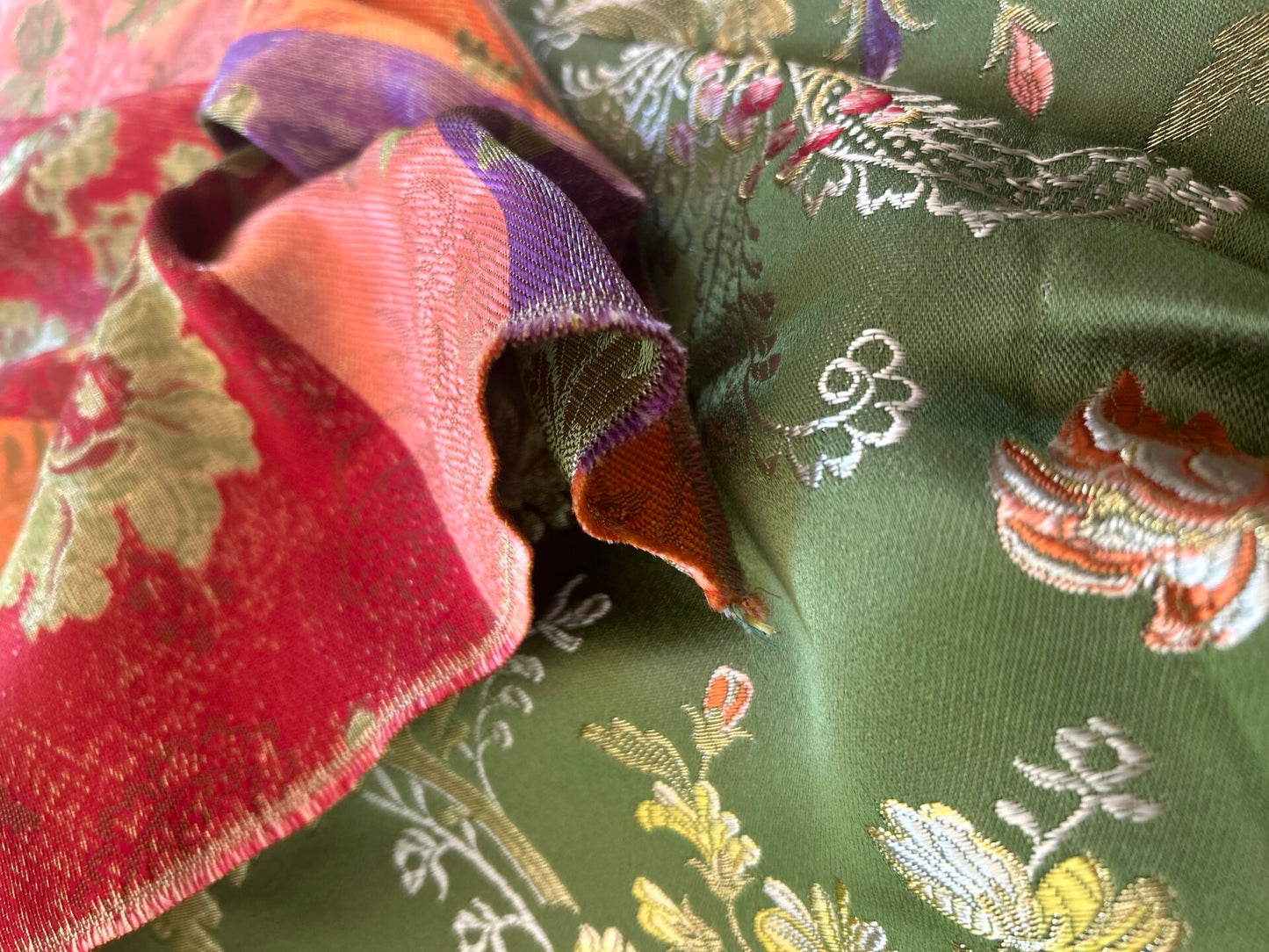 High End Renaissance Lampas Spanish Valencia Metallic Brocade Garland red green gold on Green