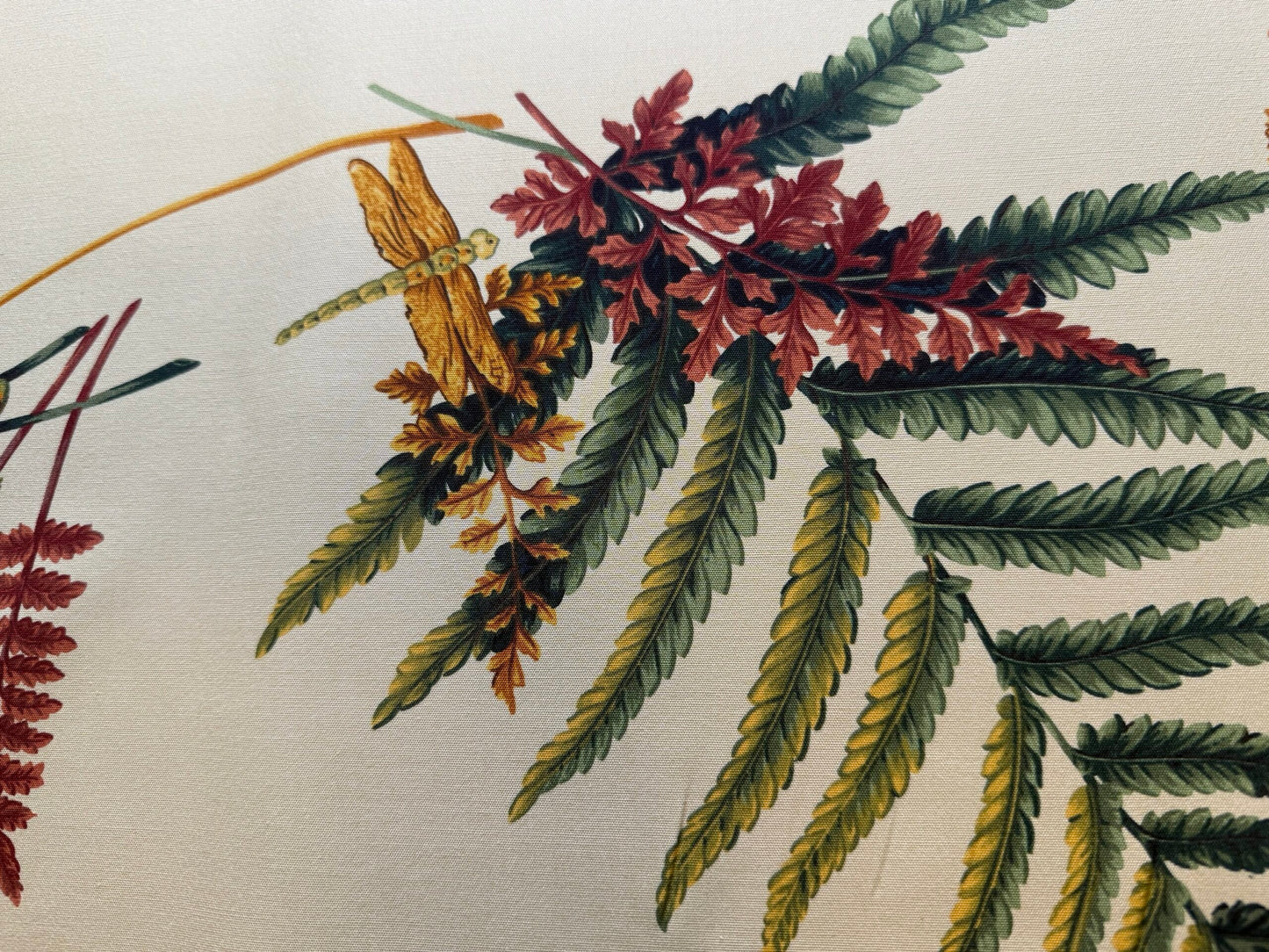 By Yard Scalamandre Old World Weavers Felce Cotton Fern *Yellow* Frog Turtle Dragonfly Frog Newt MSRP USD 276/Y