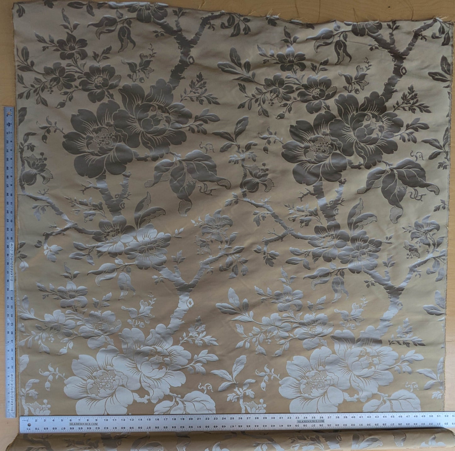 Scalamandre Tassinari and Chatel Argenson Dore Silk Damask Brown Gray Renaissance Floral MSRP $1200+/Y