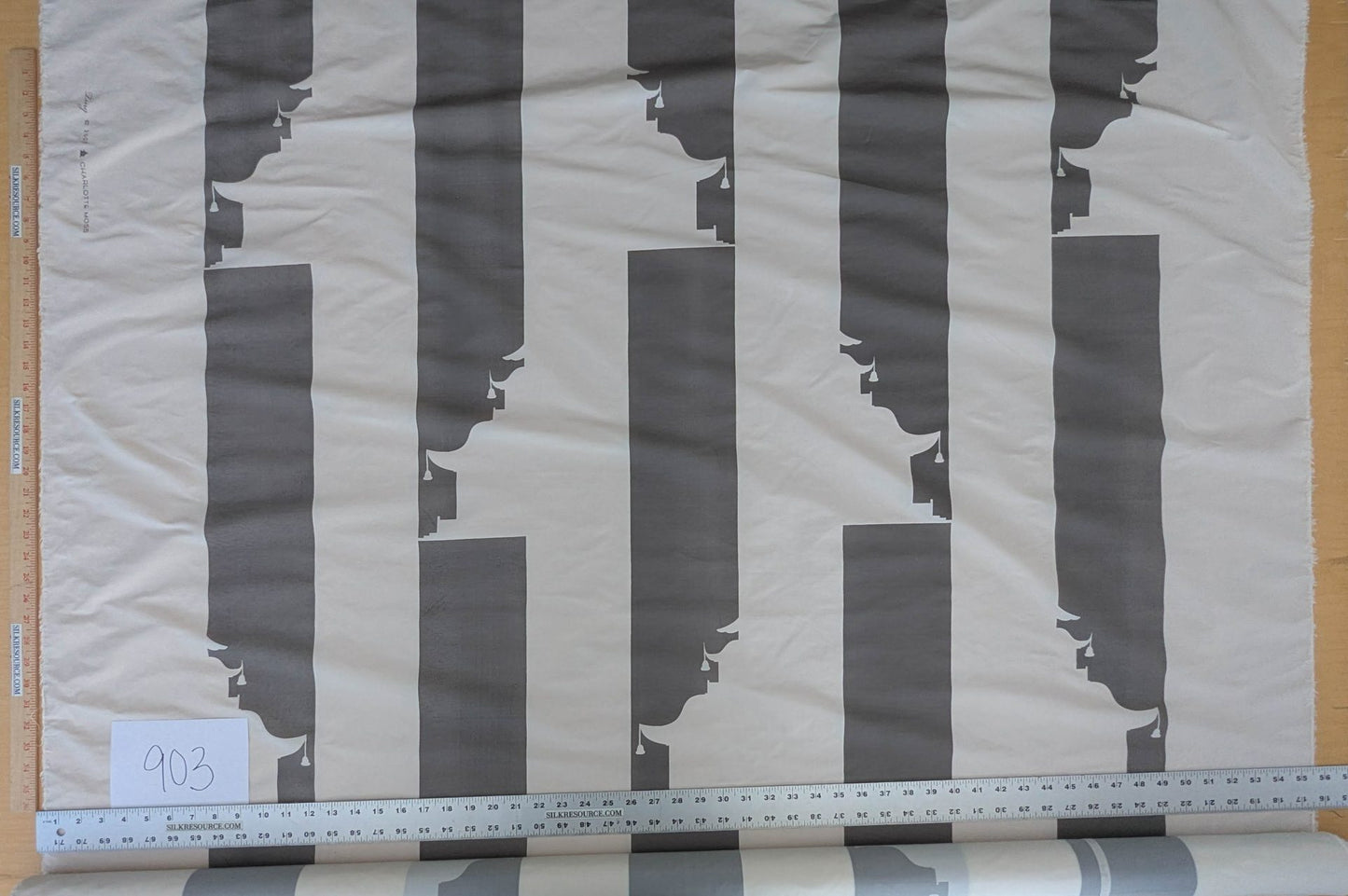 BY Yard Brunschwig &amp; Fils Charlotte Moss "Ting" Silk Taffeta Black White Pavilion Print