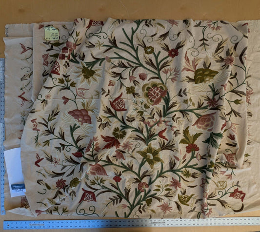 10 EV44 2.6yd x 60"w Scalamandre Old World Weavers Floribunda Floral Botanical Tree Foliage Brown Green Red on Beige Embroidery Historical MSRP US 400+/Y