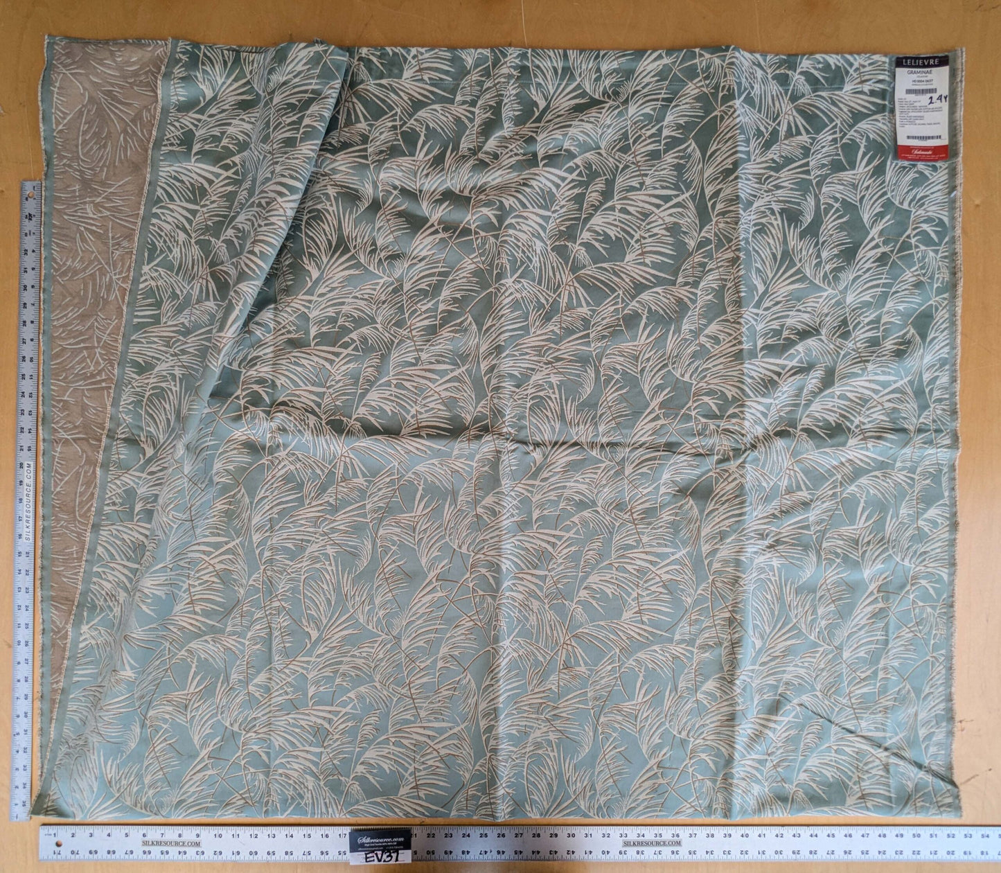 8 EV37 2.4 yards Lelievre Paris Graminae Celadon Blue White Jacquard Wovens Grass