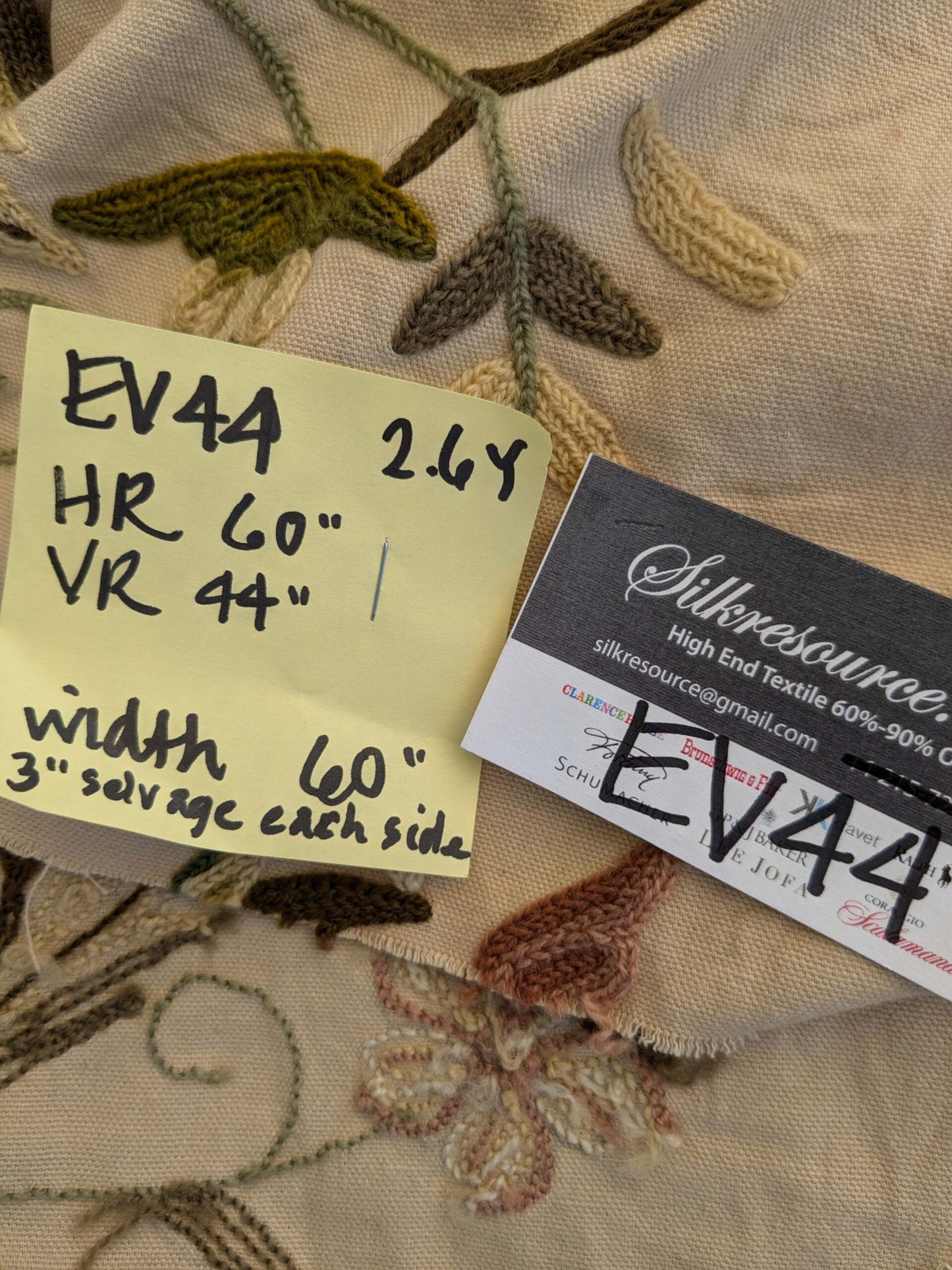 10 EV44 2.6yd x 60"w Scalamandre Old World Weavers Floribunda Floral Botanical Tree Foliage Brown Green Red on Beige Embroidery Historical MSRP US 400+/Y