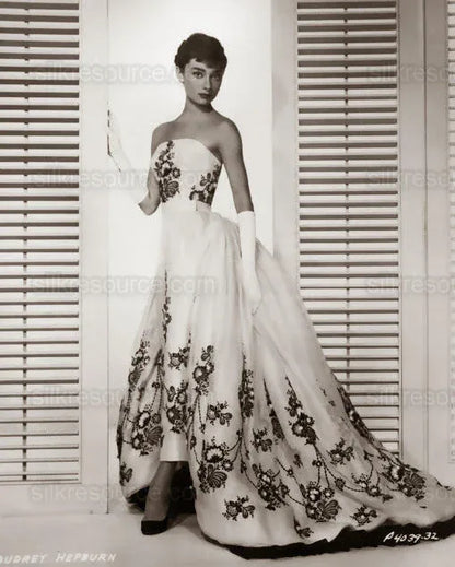 4yd Sabrina Dress 100% Silk Embroidery Black N White MSRP USD 200+