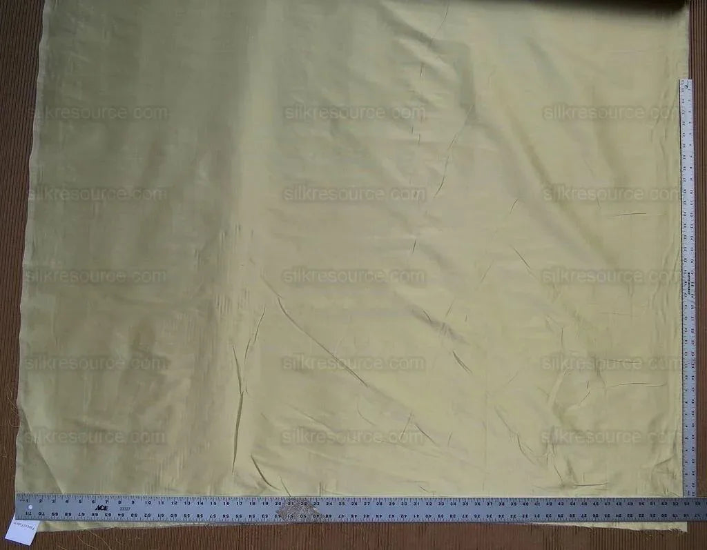 Bty Scalamandre Shangri-la Silk Dupioni "froth" Light Yellow Gold MSRP USD 158Y