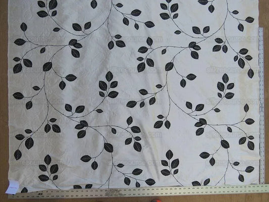 0.25y Scalamandre Hayworth Silk Crewel Bk/wht Embroidery Rp$104