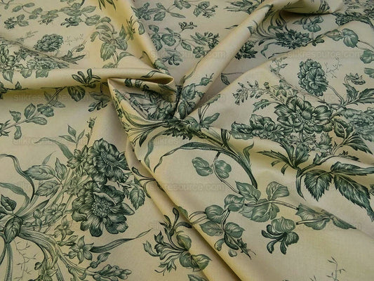 By Yard Scalamandre Valencay Green French Toile Grass Honeysuckle Wild Flowers Meadow Cream French Country MSRP USD 264/Y