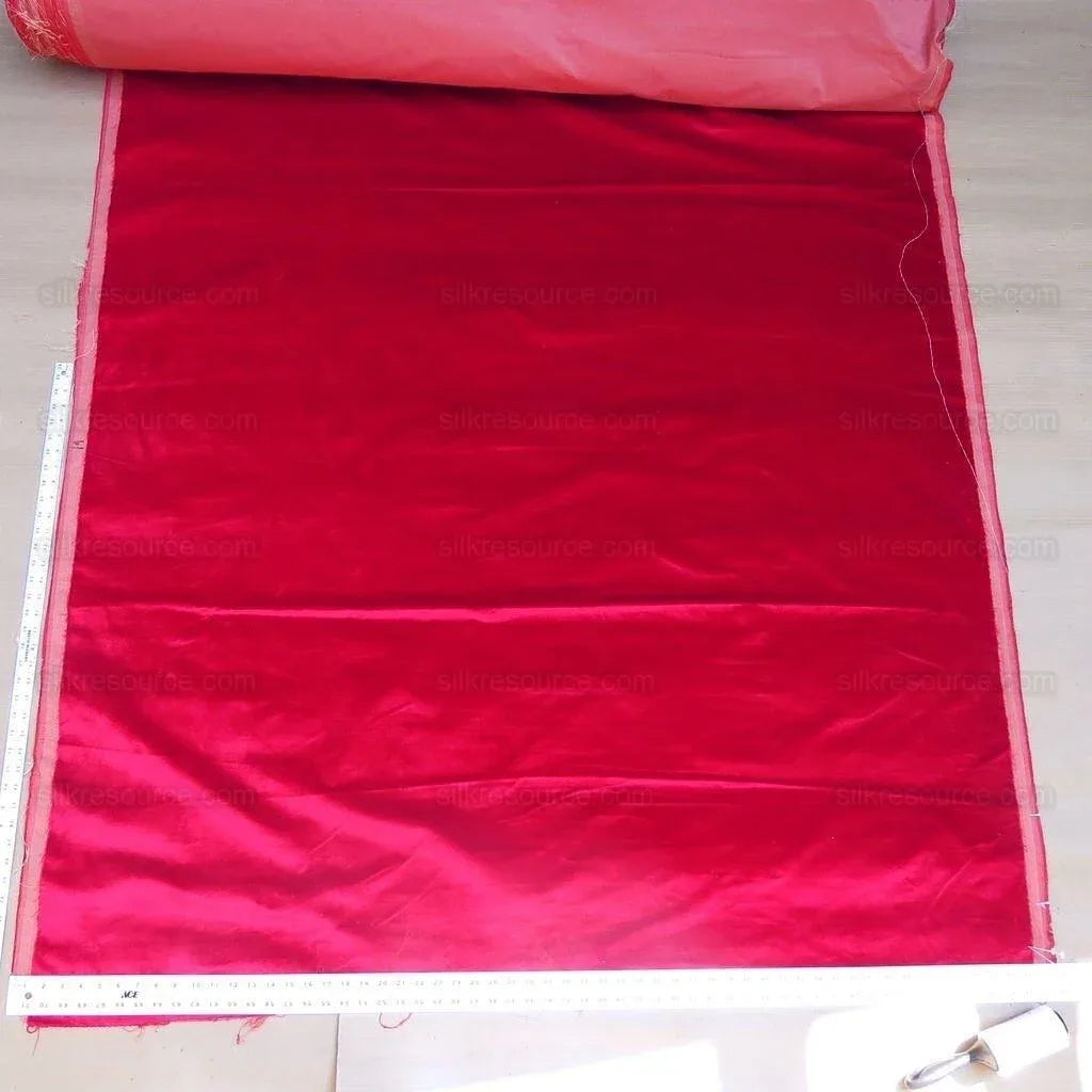 By Yd Lee Jofa Exquisite Silk Velvet Lacquer Red MSRP USD 396/Y