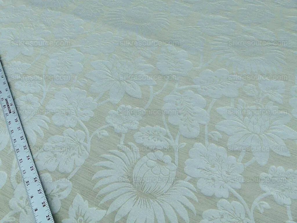 By Yard Lee Jofa Hanbury Weave Natural Woven Floral Art Nouveau Cotton MSRP USD 190/y