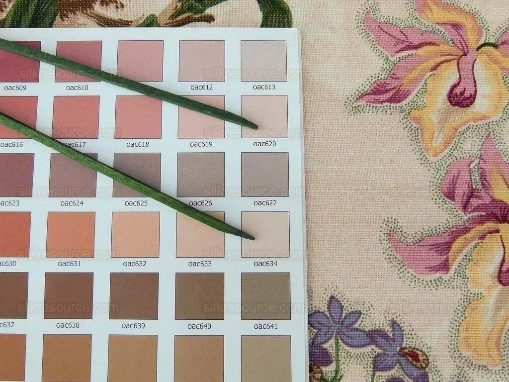 By yard Scalamandre Marlyn Park Fh Multi/peach Linen MSRP USD 188/Y